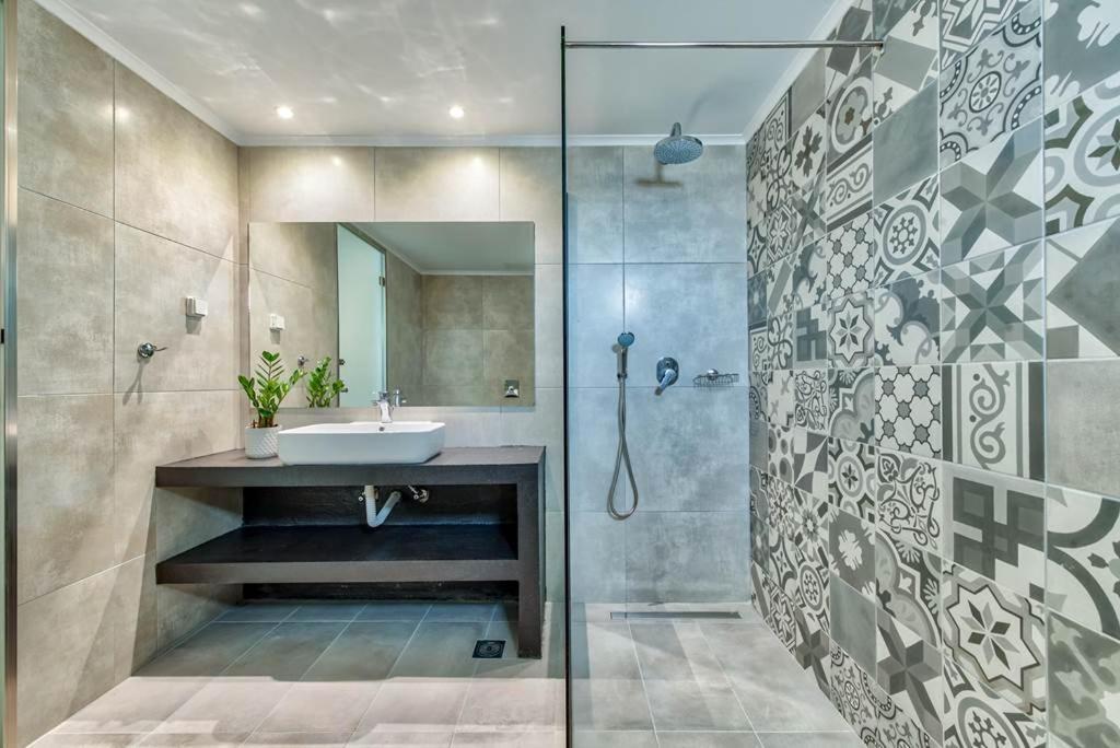 Semes Hotel Argászi Kültér fotó